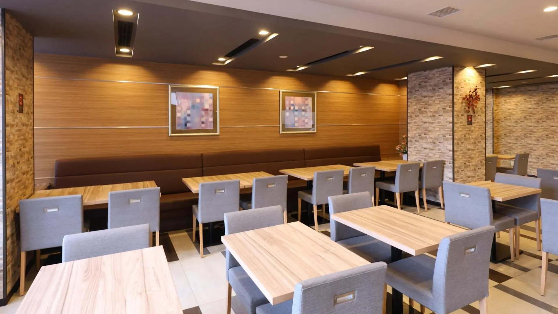 Szálloda Dormy Inn Aszahikava