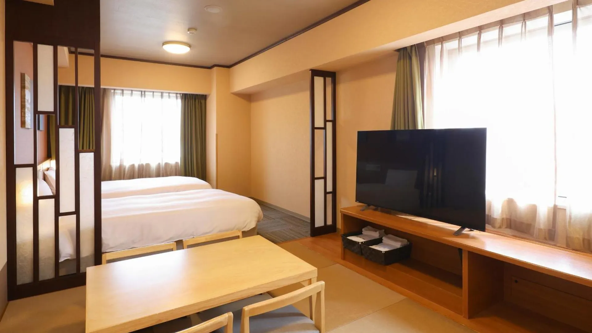 Dormy Inn Aszahikava Szálloda